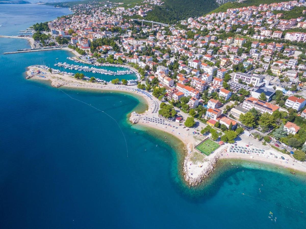 Apartments Luna Цриквеница Экстерьер фото